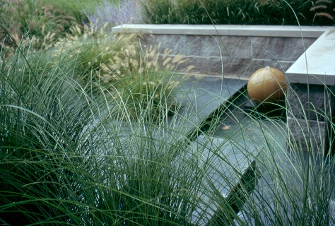 Port Dalhousie (modern grasses) Old